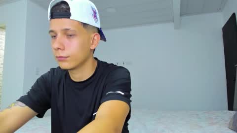 Snapshot of justin_biker chatting on October 4, 11:57 pm justin_biker online show from October 4, 11:57 pm