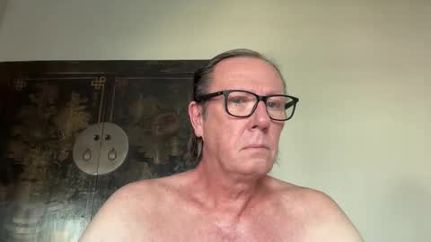 justin_hornyyyy online show from December 15, 5:58 am
