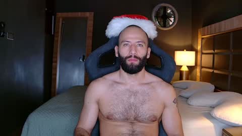 Justin online show from December 31, 10:12 pm