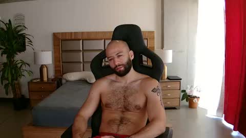 Justin online show from February 28, 2:43 pm