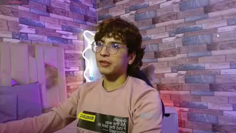  justin  online show from March 15, 4:06 am