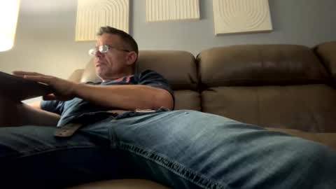 justinblan503175637 online show from November 6, 10:35 pm