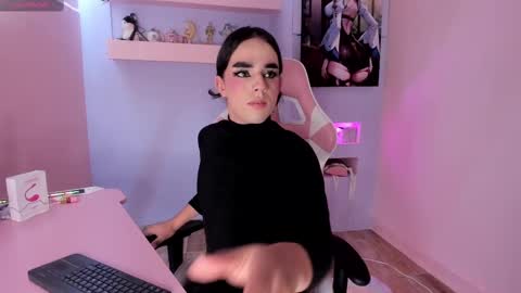 Justine online show from March 2, 4:28 am