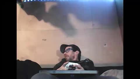 justinjerksit online show from December 7, 12:07 pm