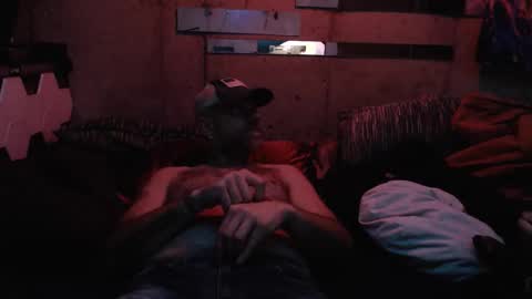 justinmoore1987 online show from November 28, 10:33 am