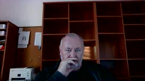 justme196756 online show from November 1, 3:11 pm