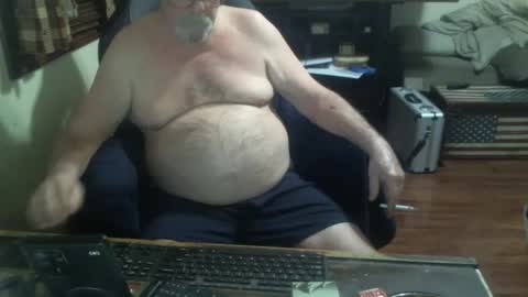 justmeohio online show from April 13, 1:21 am