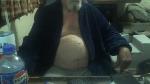 justmeohio online show from June 9, 1:39 am