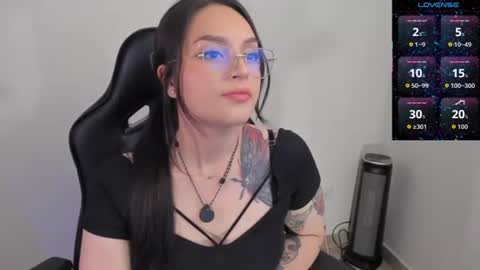 jxssicax online show from August 4, 1:01 am
