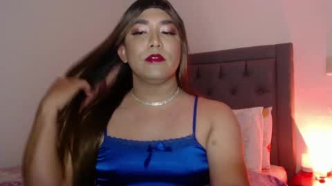 KIM  online show from March 23, 11:54 pm