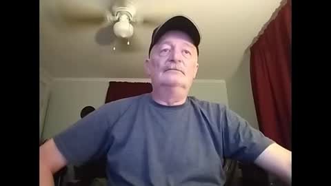 kabriggs136 online show from February 8, 1:00 am