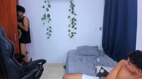 kael and deivid online show from December 21, 10:51 pm