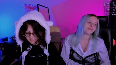 kaela_spell_ online show from November 9, 8:00 pm