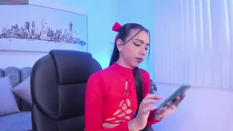 kaeliyh online show from February 7, 12:52 pm