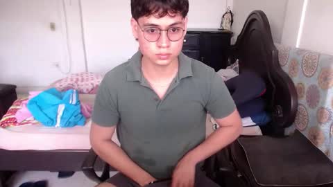 kafer online show from February 4, 7:40 pm