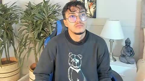 kai_storn online show from April 19, 11:11 am