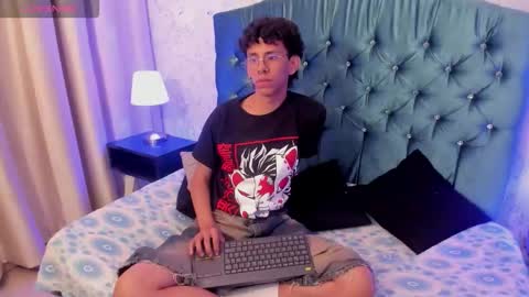 kai online show from February 26, 3:43 am