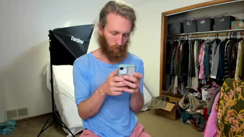 Kaiku77 online show from June 3, 2:33 pm