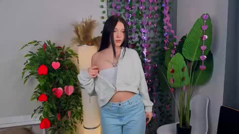 Bonnie online show from February 16, 6:11 am