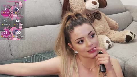 Kailyn online show from January 23, 5:45 am