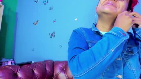 kaira_mosse_ online show from May 19, 11:39 am