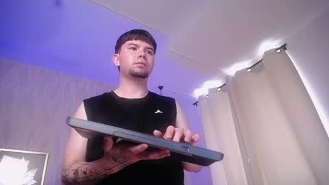 Kai online show from February 18, 6:41 pm