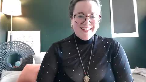 kaitrosss online show from March 2, 7:20 pm