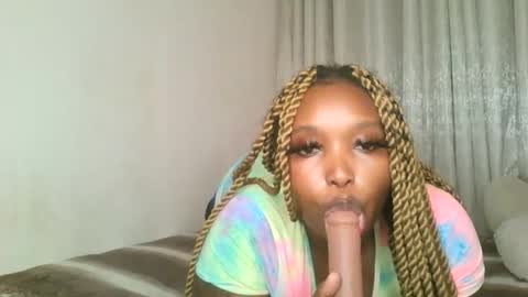 kakey love online show from March 27, 8:20 am