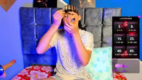 Daniel  online show from October 25, 12:38 pm