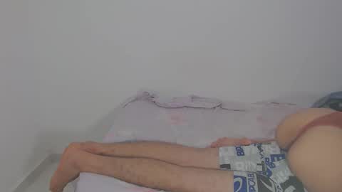 kalifah_ online show from March 28, 1:23 pm