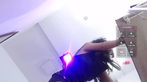 Kali online show from November 3, 8:32 pm