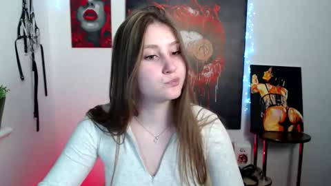 kamilla_love_ online show from March 15, 6:33 pm