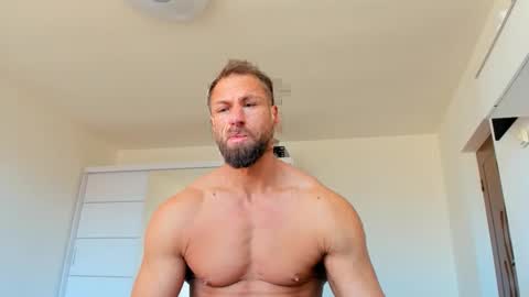 Snapshot of kanegriffin26 chatting on March 5, 9:16 am Kane OF strongkane online show from March 5, 9:16 am