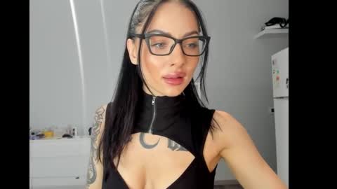 kaonasssiiii online show from October 27, 1:11 pm