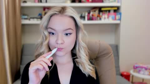 Kara. Off from 15th till 24th of December online show from April 18, 11:05 pm