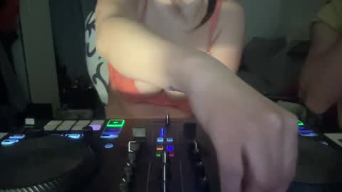 Snapshot of karakoptim chatting on January 20, 10:48 pm karakoptim online show from January 20, 10:48 pm