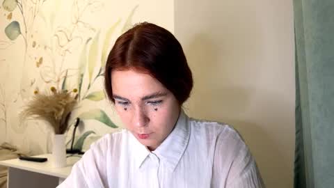 kareentrueax online show from October 28, 5:25 pm