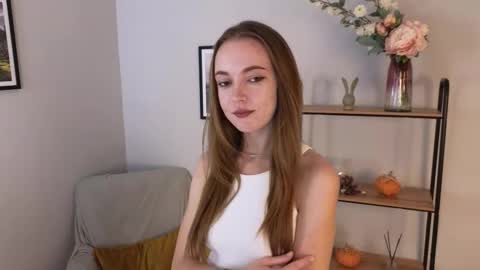 Snapshot of karen_campbell chatting on September 13, 8:17 am Lilith online show from September 13, 8:17 am