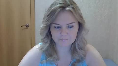 karennelsonx online show from November 6, 1:03 pm