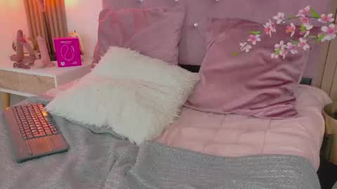 karina online show from June 30, 7:01 pm
