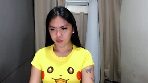 I AM BELLE online show from April 2, 1:07 pm