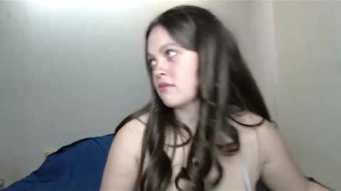 karina_unreal online show from April 17, 9:11 am