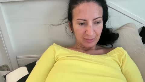 Karina online show from January 14, 1:30 pm