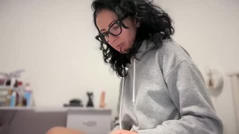 Snapshot of karinablair chatting on February 25, 4:46 am Karina online show from February 25, 4:46 am