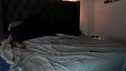 karinakummings online show from November 8, 3:26 pm