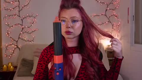 Karina online show from April 8, 8:45 pm