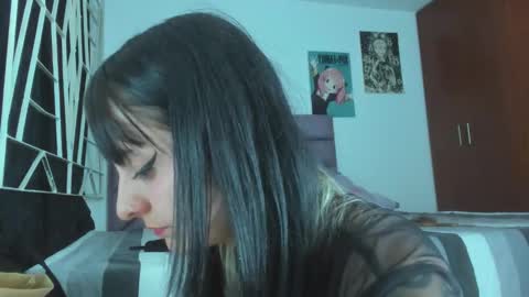 KARINNA  RAVEN online show from February 5, 12:14 am