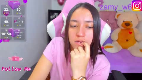 karla online show from October 25, 3:12 pm