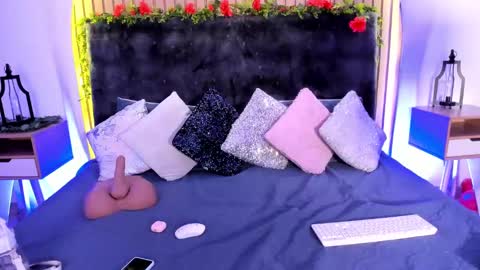 Snapshot of karla_gonzaless chatting on March 5, 6:34 pm Karla Gonzaless online show from March 5, 6:34 pm