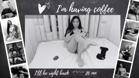 Snapshot of karla_hernandez chatting on October 6, 11:06 am Karla online show from October 6, 11:06 am